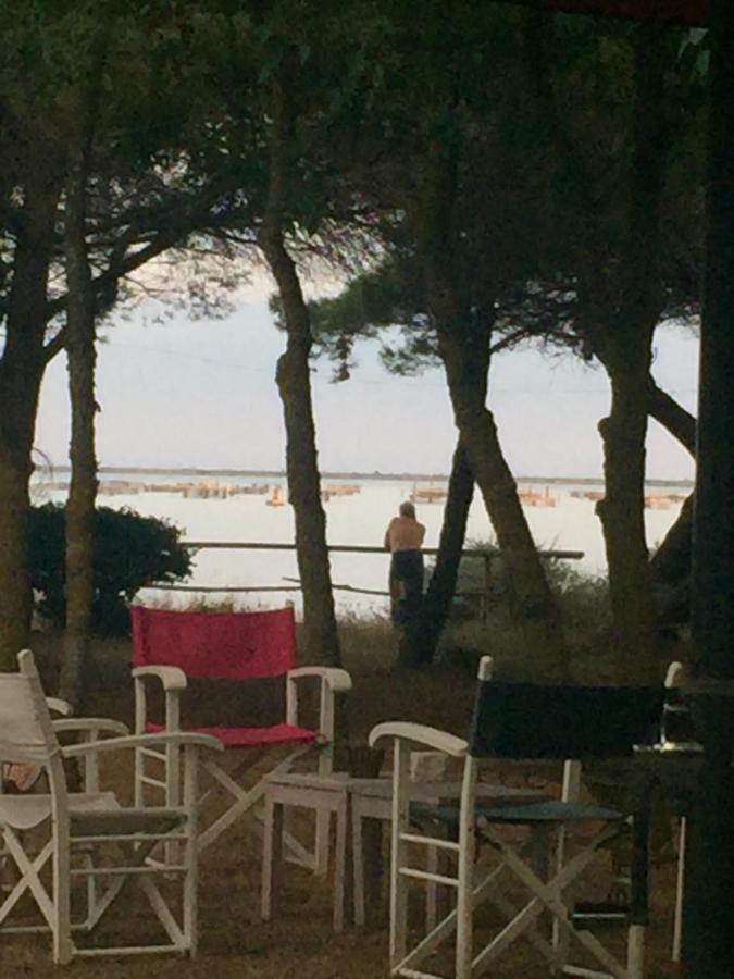 Bed and Breakfast Au bord de Thau Marseillan  Exterior foto